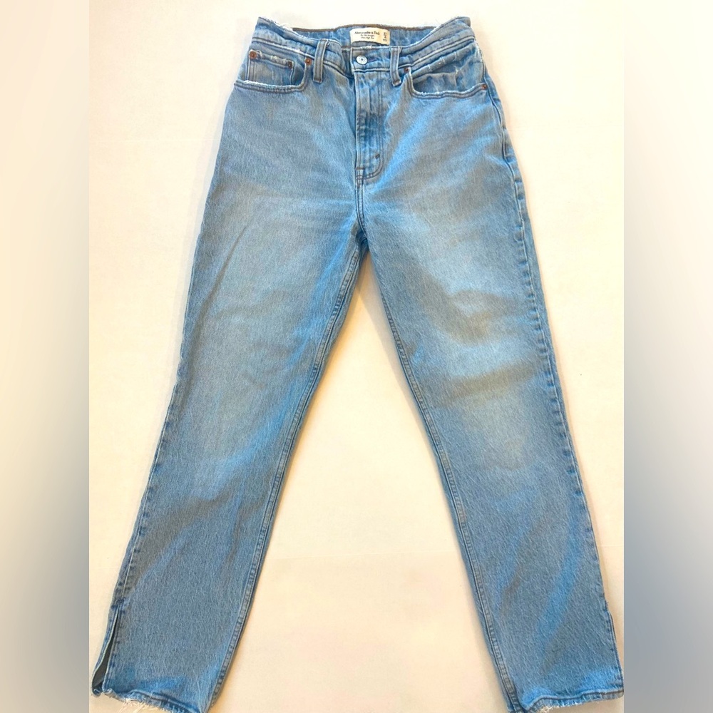 Abercrombie & Fitch Blue Straight Leg Jeans Sz 4